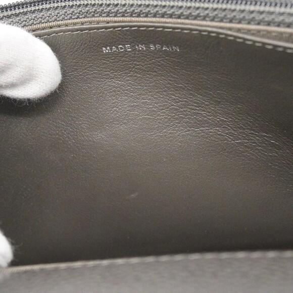 CHANEL Authentic Gray Caviar Leather Wallet - Picture 13 of 16